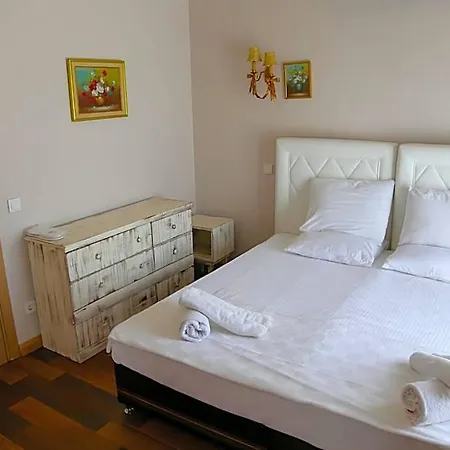 Hotel Rikas Boutique *